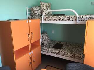 Отель Karavella Николаев Спальное место на двухъярусной кровати в общем номере для мужчин и женщин-4